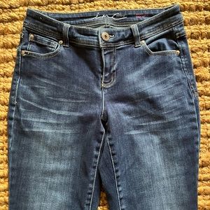 INC boot leg curvy fit size 4